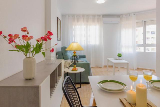 M&R Trini Beach, Parking Privado Torrevieja Ngoại thất bức ảnh