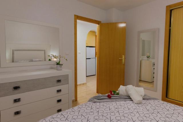 M&R Trini Beach, Parking Privado Torrevieja Ngoại thất bức ảnh